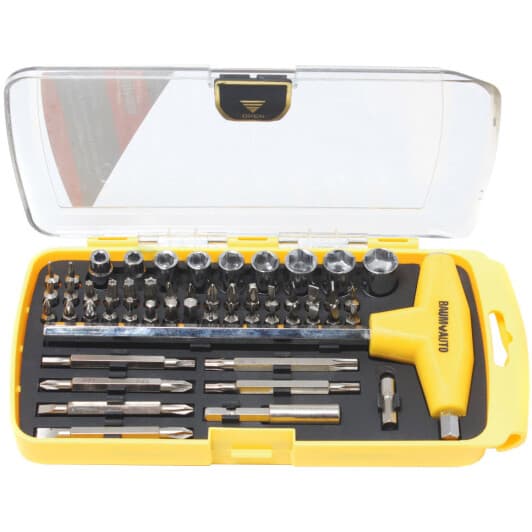 Отвертка реверсивная с набором бит BaumAuto BM-30314246