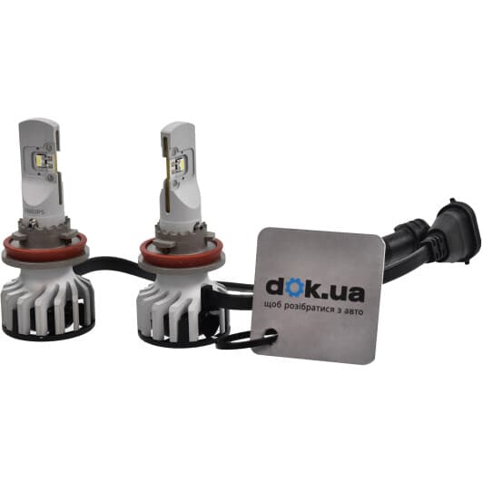 Автолампа Philips Ultinon Pro5000 H11 PGJ19-2 15 W 11362U50CWX2