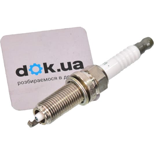 22401EW61C Nissan / Infiniti Свічка запалювання