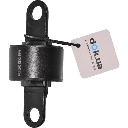 50106425 SWAG Сайлентблок рычага