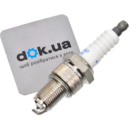 P16PR11 Denso Свеча зажигания