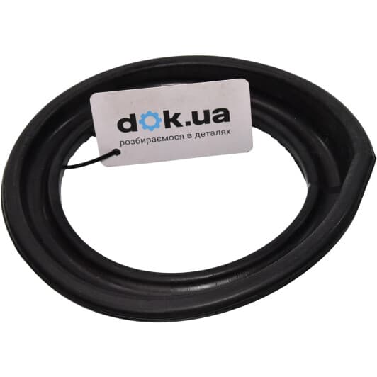 A82011MT Magnum Technology Тарелка пружины для Toyota RAV4