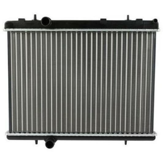 ft55557 Fast Радиатор охлаждения двигателя