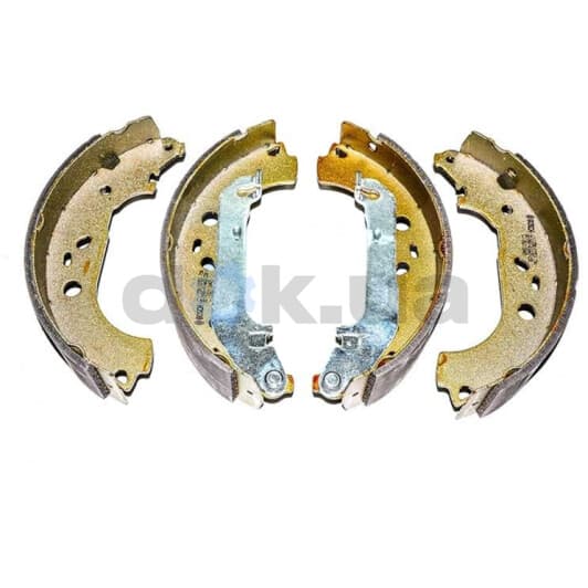 0 986 487 667 Bosch Гальмівні колодки