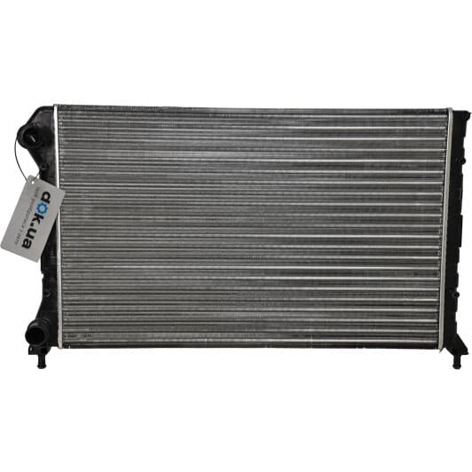 61766 Nissens Радіатор охолодження двигуна для Fiat Doblo