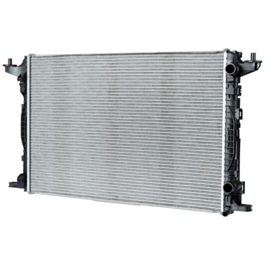 13d2083 Srl Радиатор охлаждения двигателя