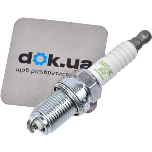 VLINE28 NGK Свеча зажигания