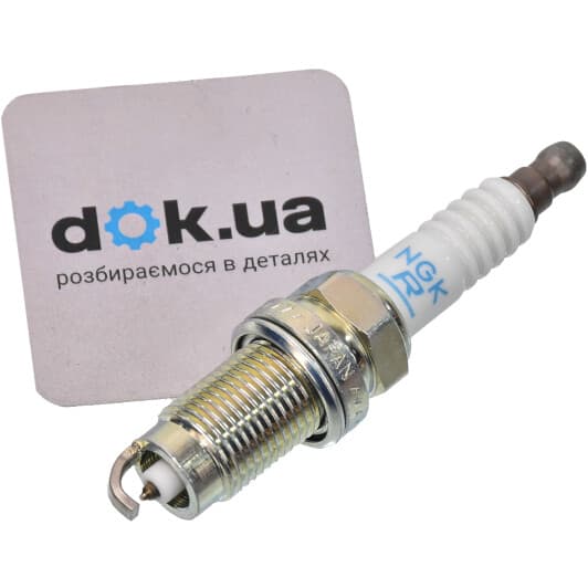 PZFR5D11 NGK Свеча зажигания
