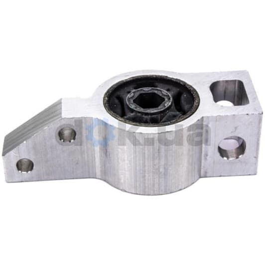 2256002 Sasic Сайлентблок важеля