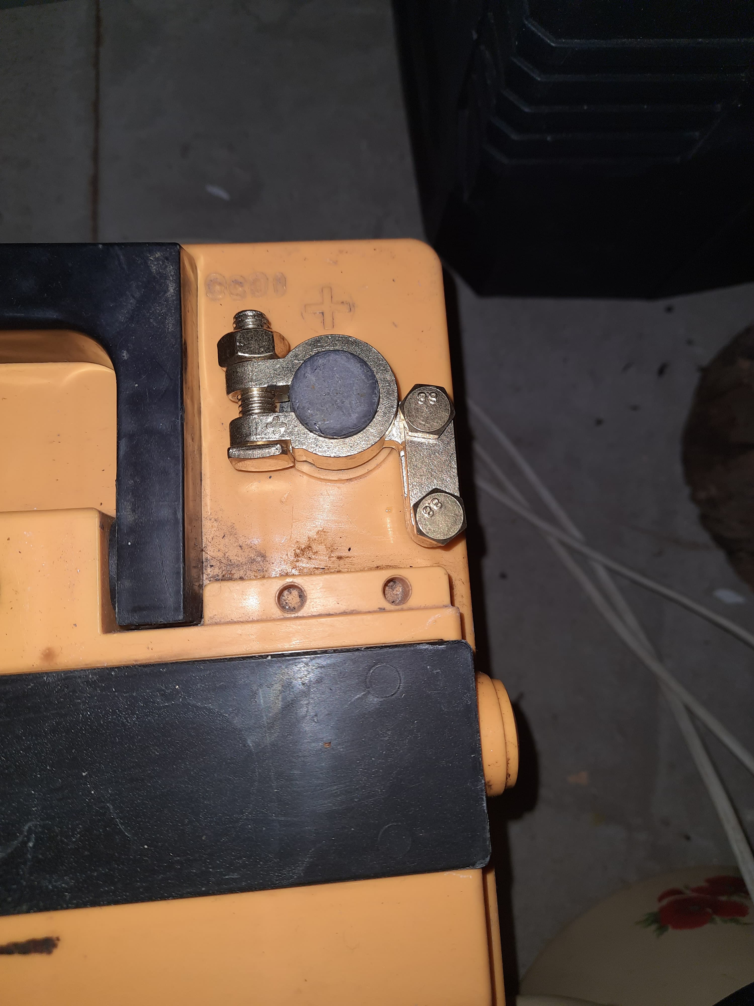 Клемма АКБ Euro Type 1 Elegant EL1005541