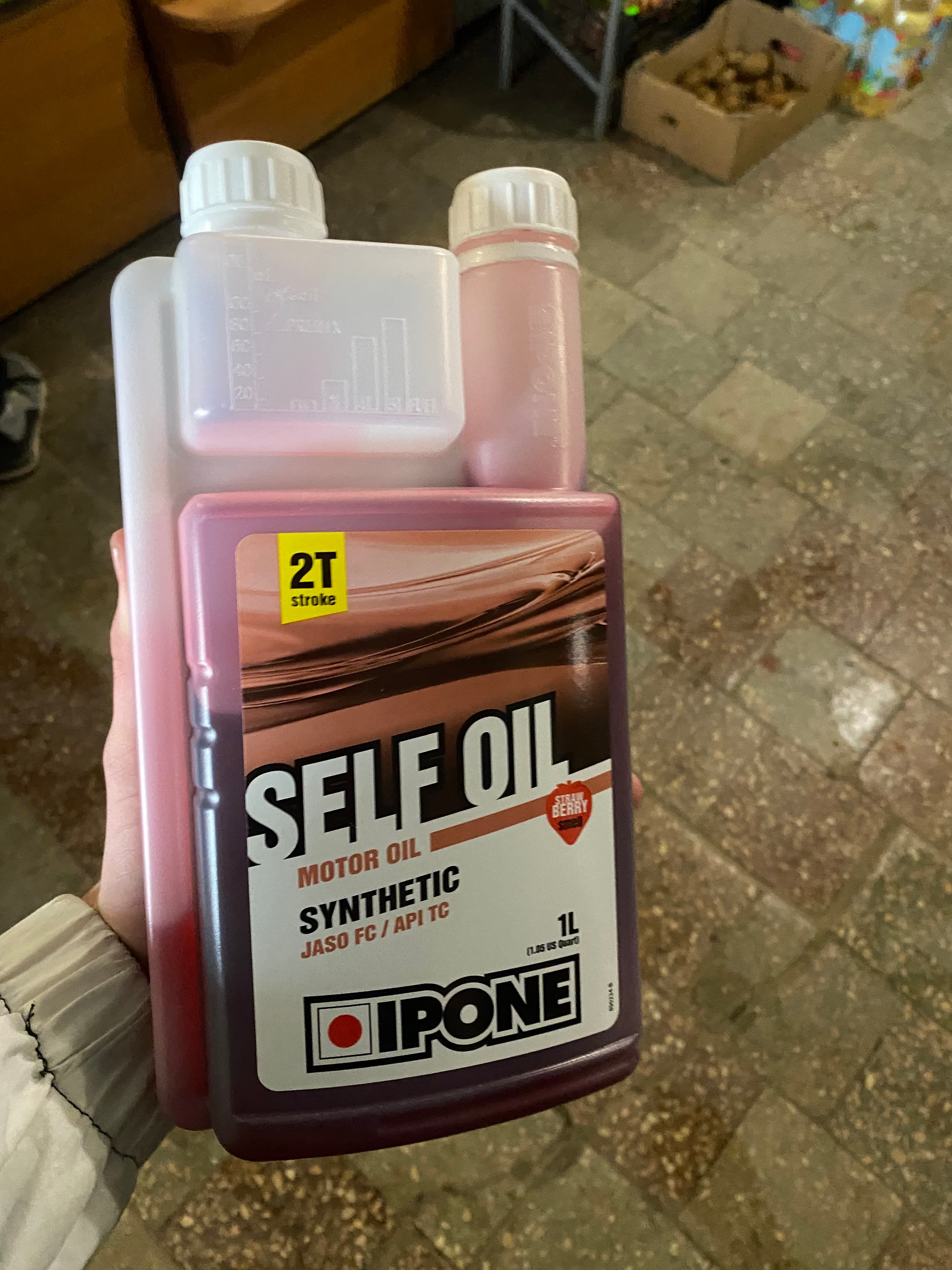 Ipone Self Oil Fraise моторное масло 2T