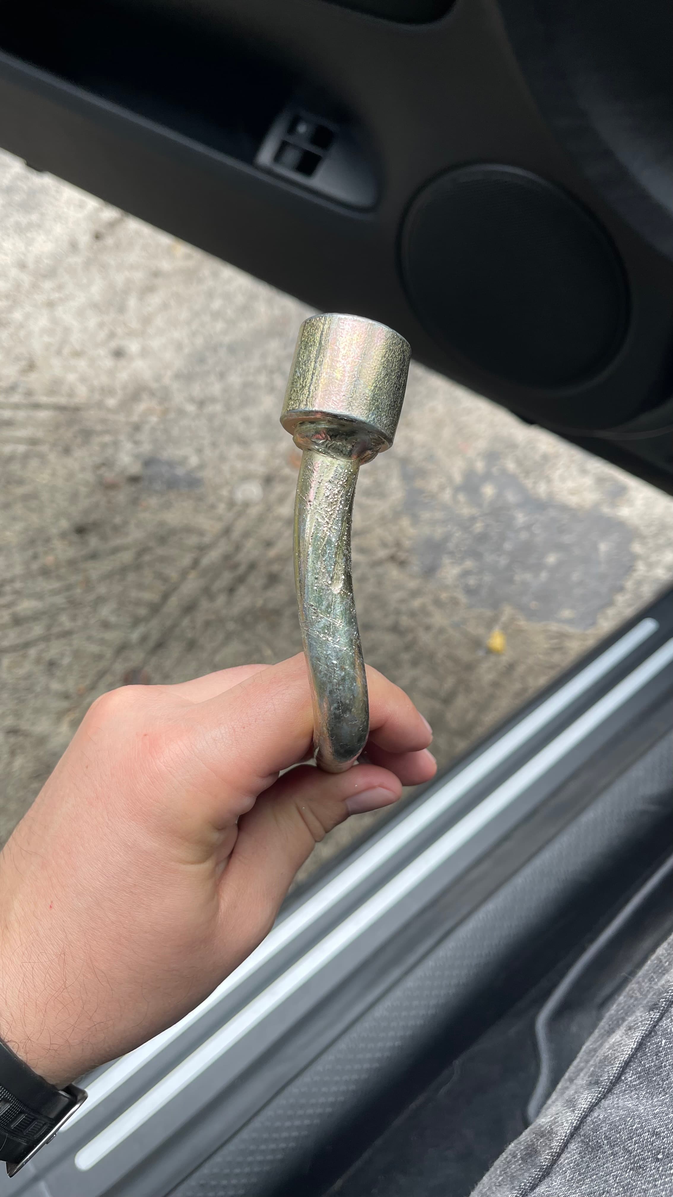 Ключ балонный БелЗАН 21120390110200 L-образный 17 мм