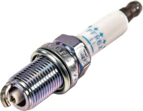 Свеча зажигания