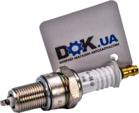 Свеча зажигания