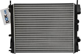 Радіатор охолодження двигуна Радіатор охолодження двигуна