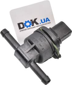 Датчик температуры топлива VAG 038906081B Датчик температуры топлива VAG 038906081B