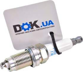 Свеча зажигания Свеча зажигания