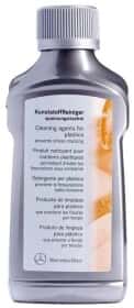 Очиститель салона Mercedes-Benz Cleaning Agents for Plastic 500 мл Очиститель салона Mercedes-Benz Cleaning Agents for Plastic 500 мл