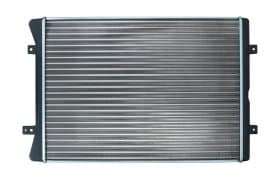 Радиатор охлаждения двигателя Радиатор охлаждения двигателя