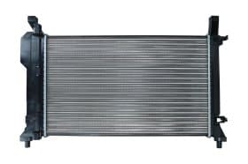 Радіатор охолодження двигуна Радіатор охолодження двигуна