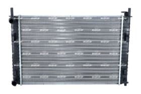 Радіатор охолодження двигуна Радіатор охолодження двигуна