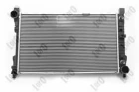 Радіатор охолодження двигуна Радіатор охолодження двигуна