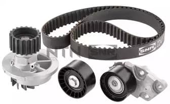KDP453130 SNR Комплект ремня ГРМ + помпа