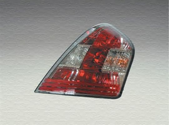 714028150701 Magneti Marelli Задний фонарь для Fiat Stilo
